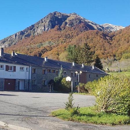 La Baleine Blanche - Chambres Campan Exterior photo
