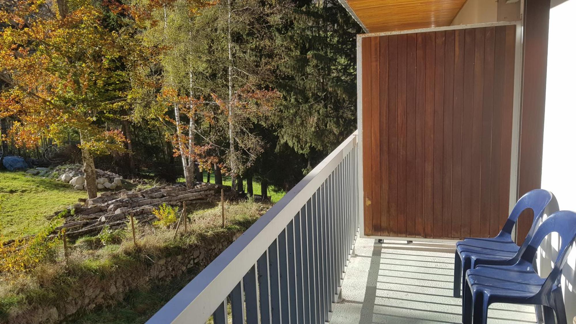 La Baleine Blanche - Chambres Campan Exterior photo